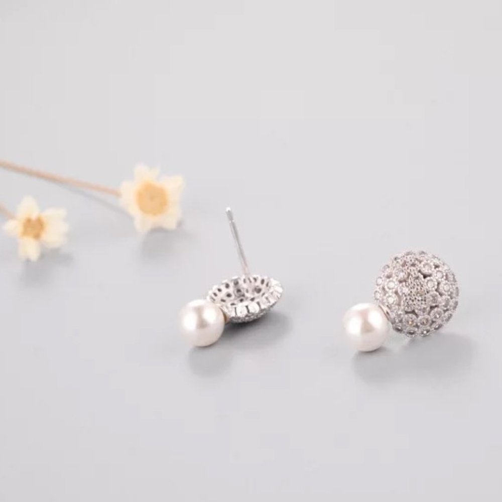 S925 Shell Pearl CZ Stud Earrings - Picture 4 of 9